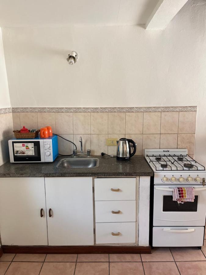 Complejo Alberdi Depto 8 Apartment
